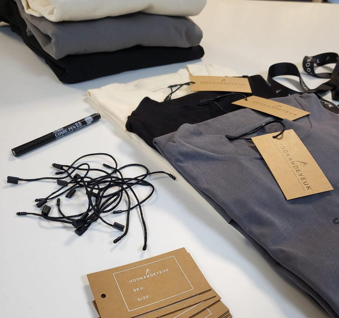 Custom labels hang tags and packaging